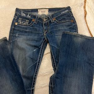 - Big star flare leg mid to low rise jean. LIV STYLE